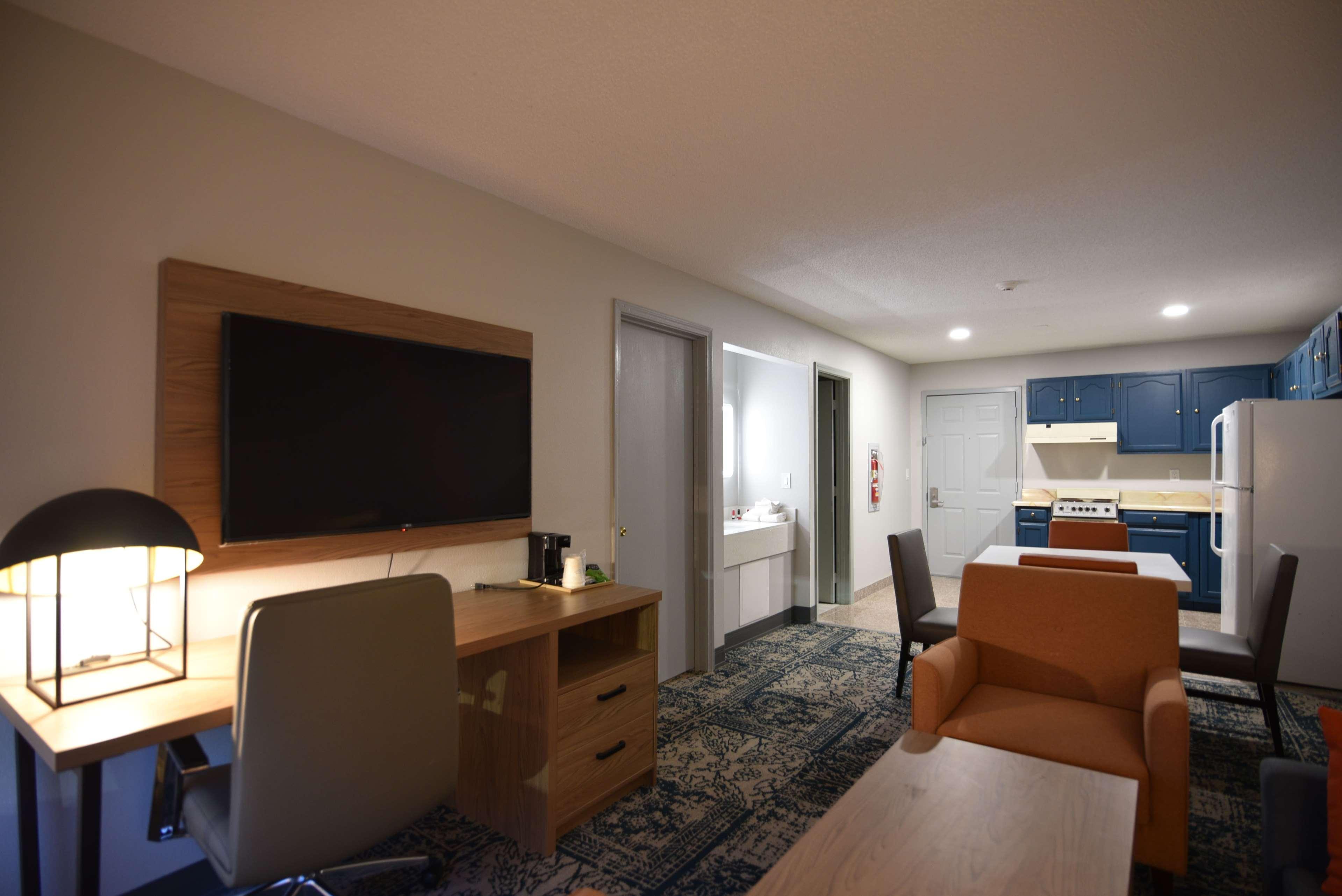 Baymont By Wyndham Pine Grove I-81 Hotel Eksteriør billede