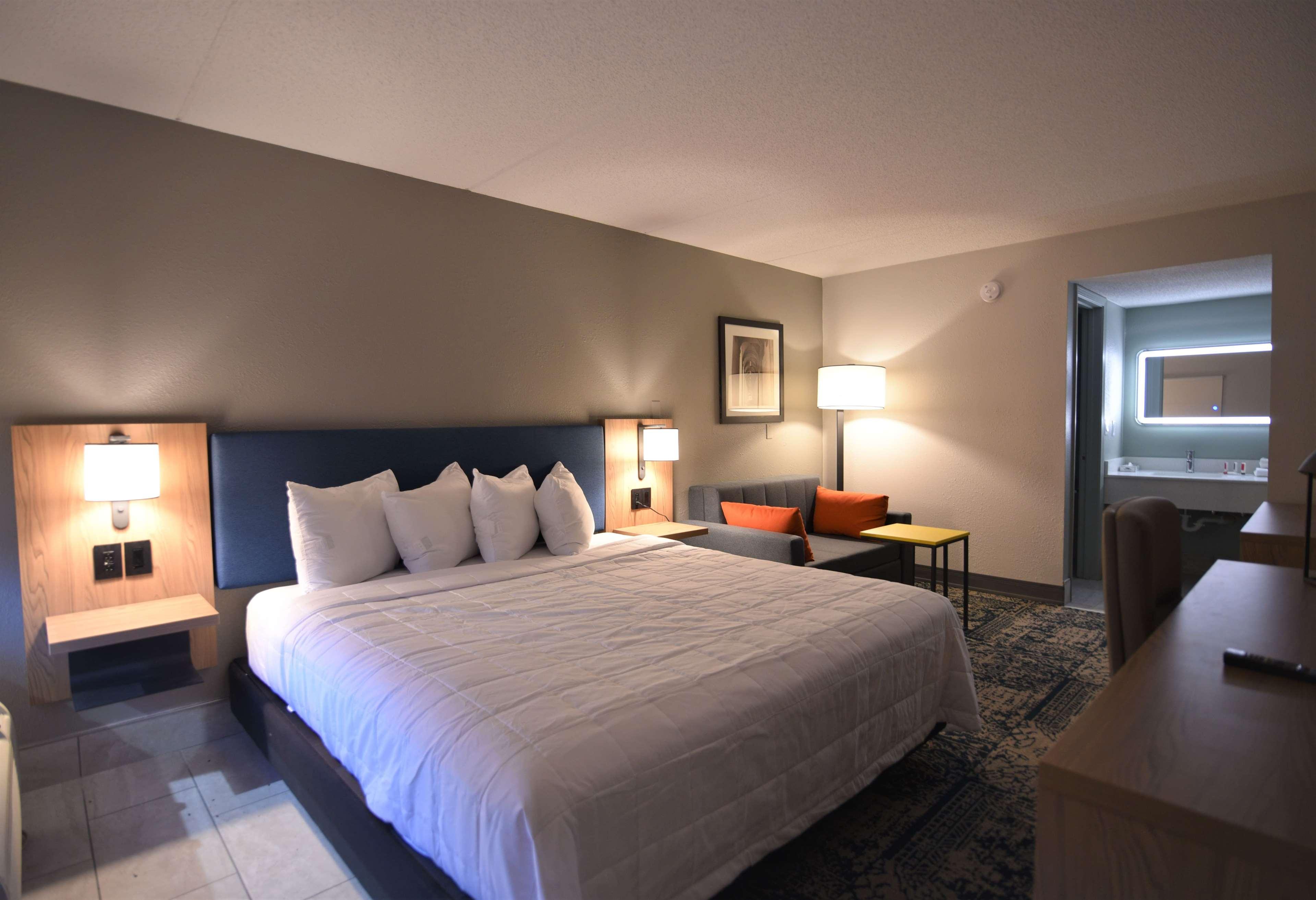 Baymont By Wyndham Pine Grove I-81 Hotel Eksteriør billede