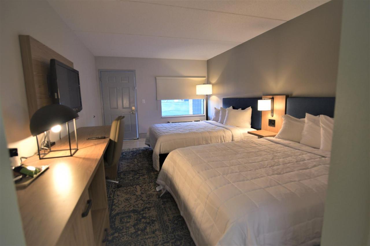 Baymont By Wyndham Pine Grove I-81 Hotel Eksteriør billede