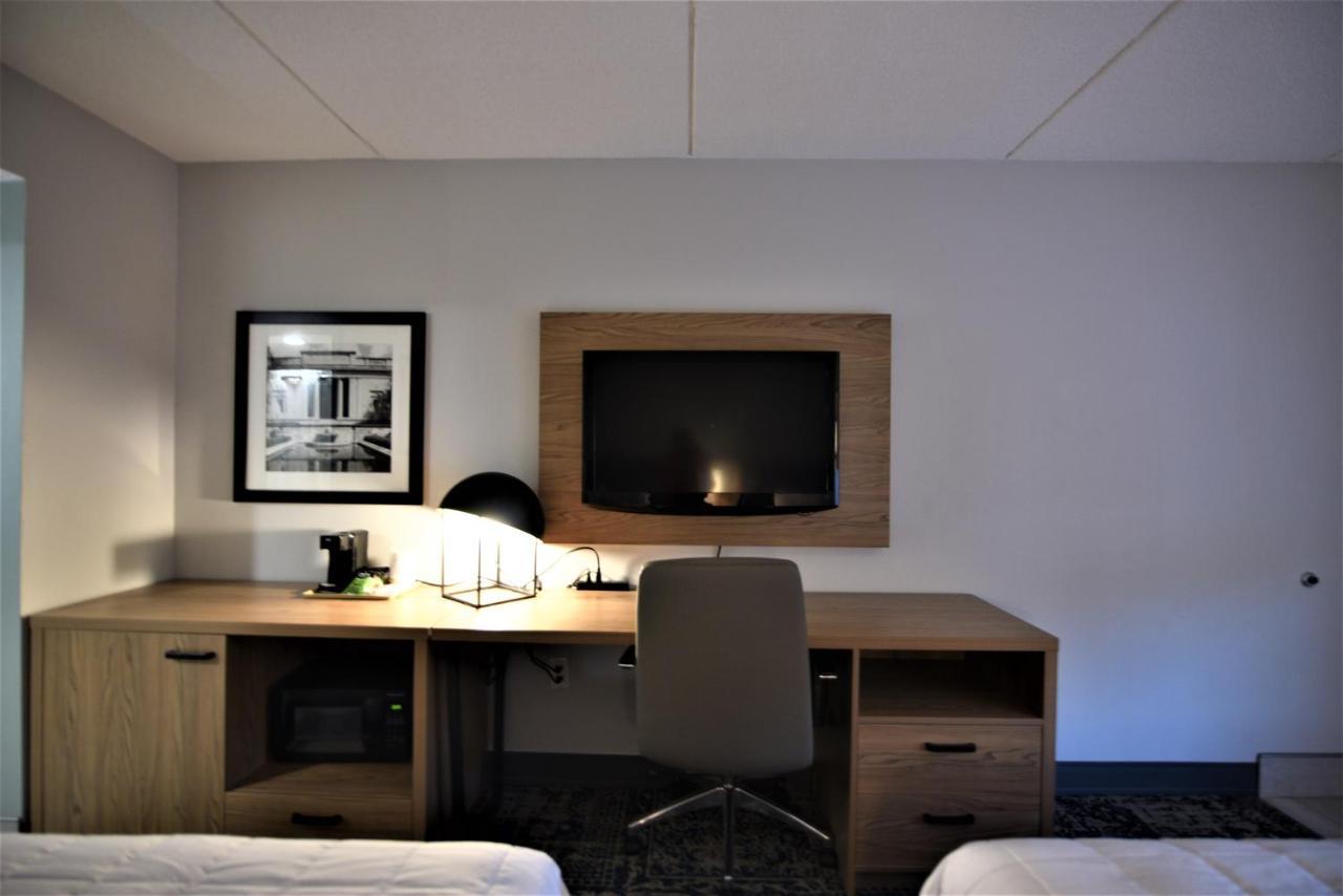 Baymont By Wyndham Pine Grove I-81 Hotel Eksteriør billede